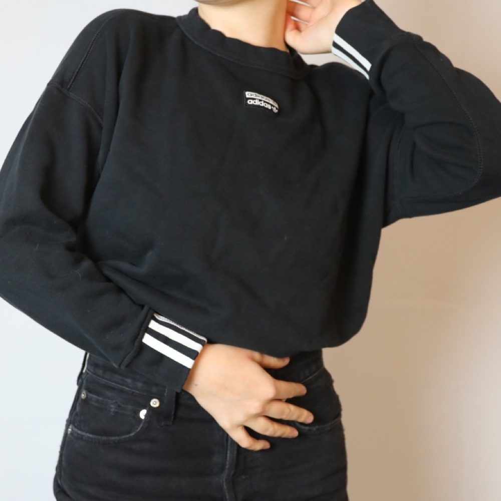 Adidas box logo black crewneck